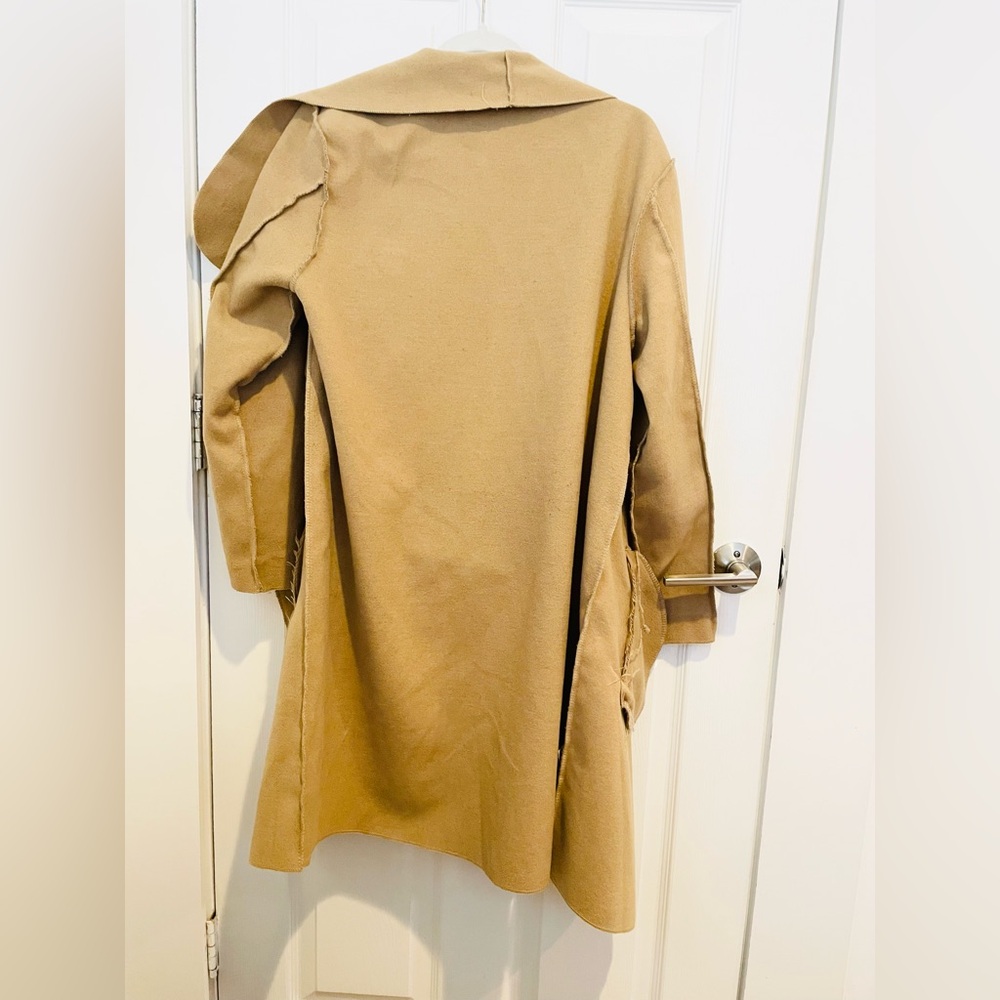 Long tan coat with adjustable tie waist, knee length, shawl collar, sz M/L - Picture 5 of 11
